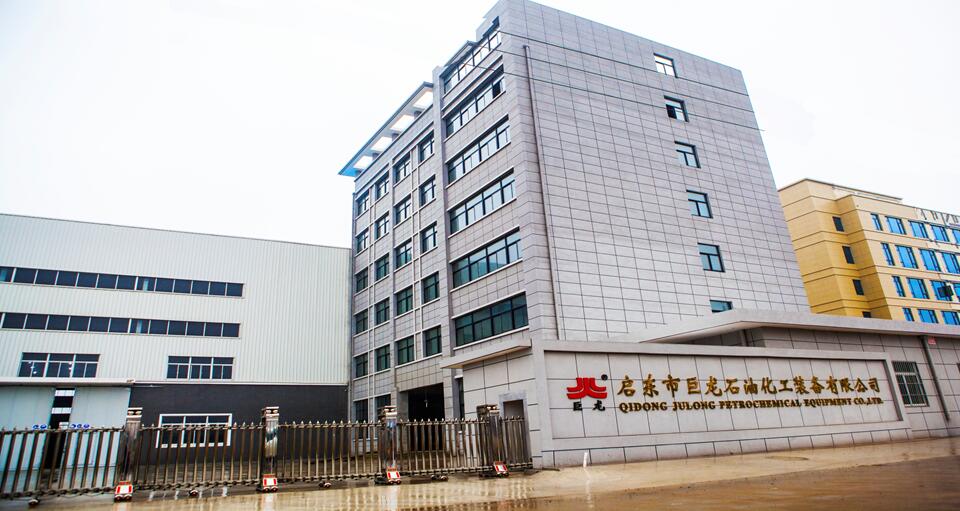 巨龍石油化工裝備 巨龍石油化工裝備